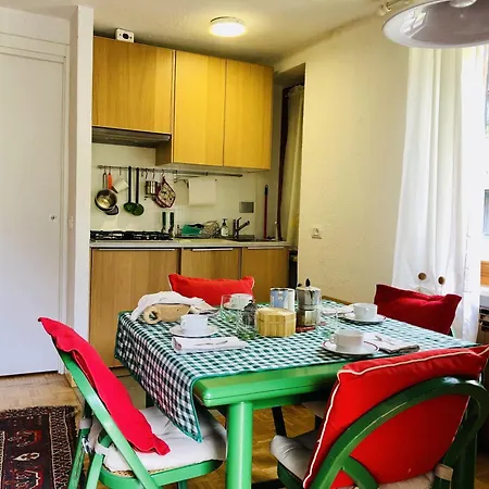 Guesthost - Casa Carola - Lovely Flat! Appartamento