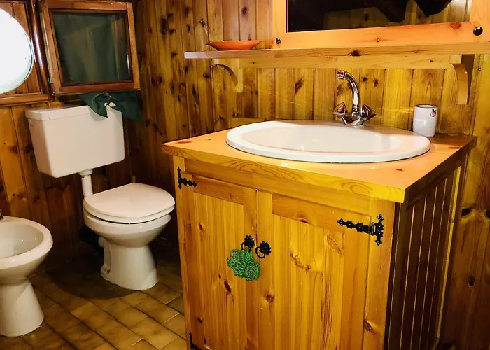 Guesthost - Casa Carola - Lovely Flat! Апартаменты *